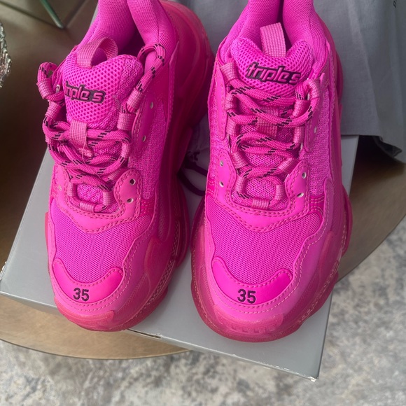 Balenciaga
Triple S clear sole sneakers - Picture 5 of 6